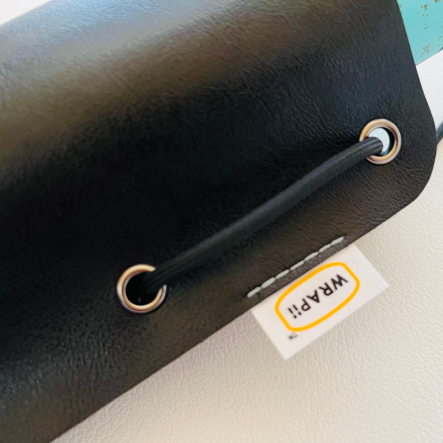 BOTTLE BAG (Vegan leather)