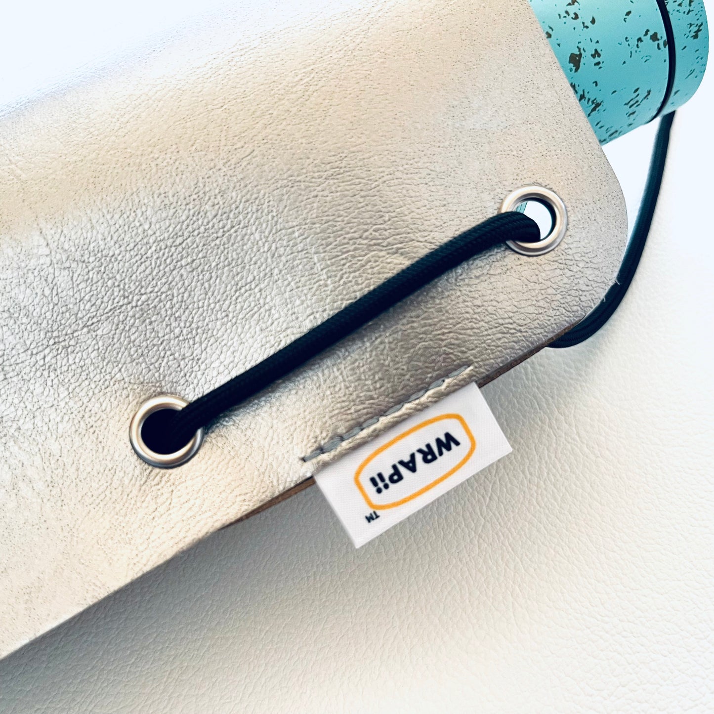 BOTTLE BAG (Vegan leather)